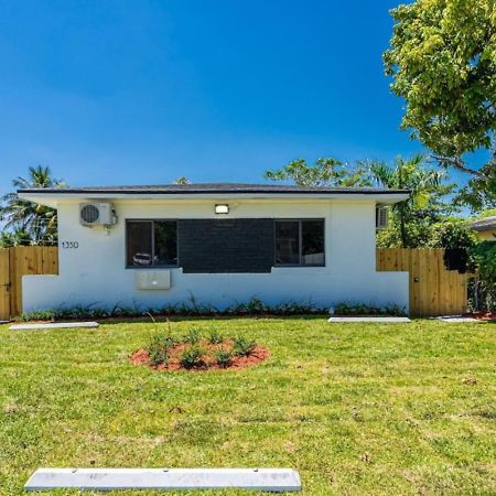 Apartamento Modern Studio In North Miami Exterior foto